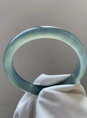 纯冰种库里蓝玉髓手镯女款