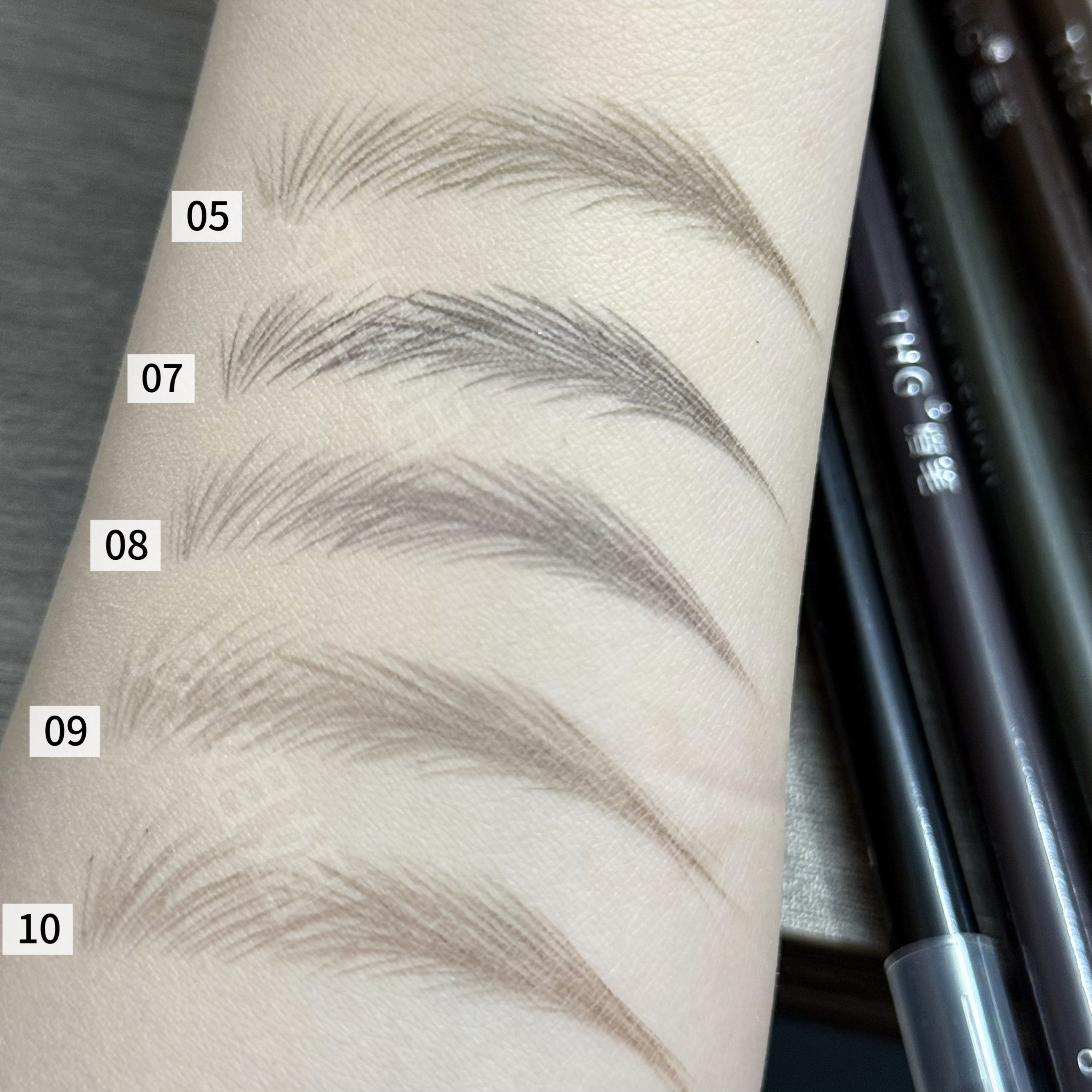 THG纹绣化妆师野生线条眉笔砍刀根根分明防水持久不脱色硬芯自然 - 图3