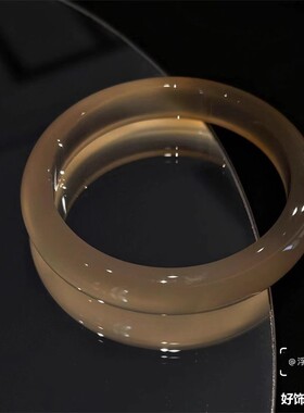 厂家天然玛瑙手镯女款香槟金冰种玉镯子马料高冰透玉髓白月光