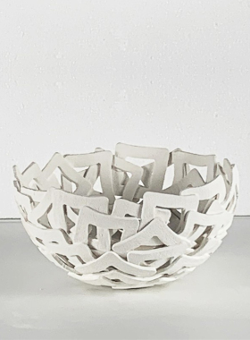 陶瓷摆件现代简约客厅