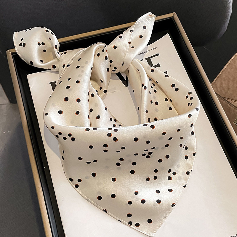 韩版波点时尚真丝方巾女2023气质时尚桑蚕丝领巾保暖围脖披肩围巾,淘宝优惠券,粉丝福利购,淘宝优惠卷