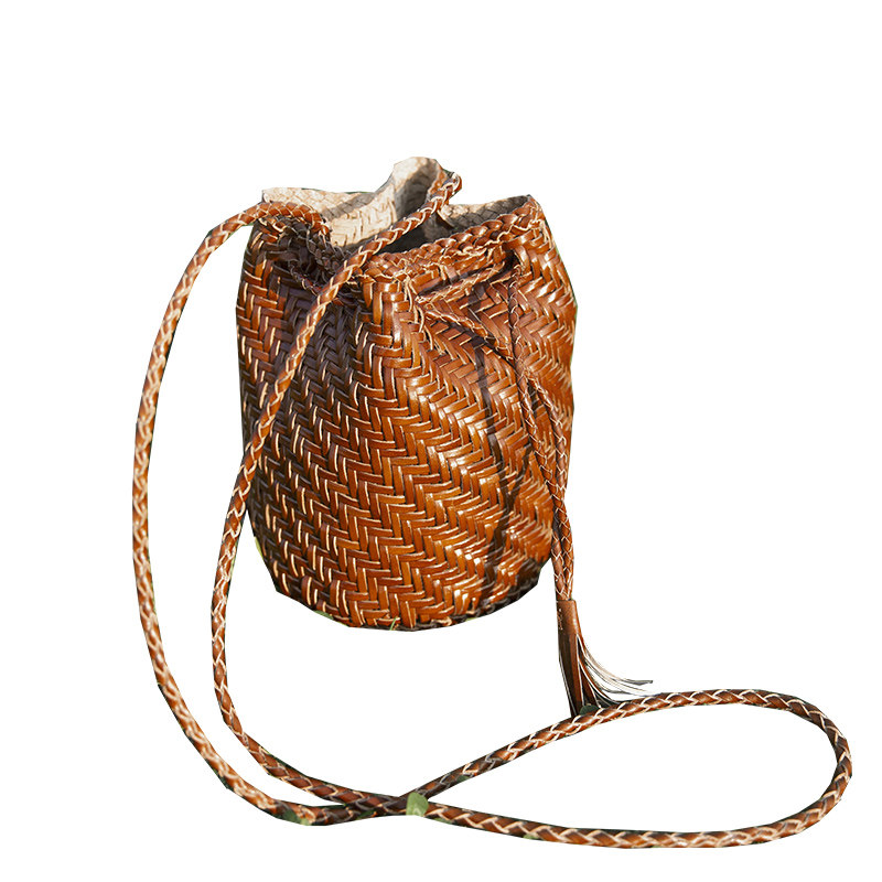 法式迷你真皮水桶包女高级感手工编织包夏季小包包小众单肩斜挎包,淘宝优惠券,粉丝福利购,淘宝优惠卷