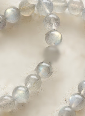 草莓晶6MM灰色月光石手串两圈送