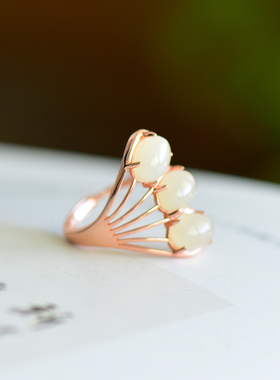 s925银镶嵌新疆和田玉白玉凤尾蛋面戒指指环简约时尚戒圈饰品