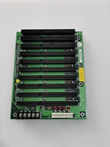 The old base plate size detached by the bargaining blasting machine is each two pieces