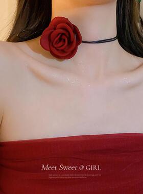 红色玫瑰花颈链颈花颈带项链女款脖子系花朵锁骨链配饰绑带