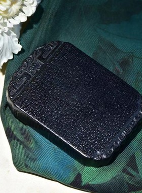 鱼子纹披毛犀无事牌平安吊坠文玩