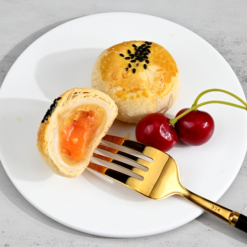 Aji 流心蛋黄酥盒装雪媚娘网红小零食休闲零食中式糕点心食品220g,淘宝优惠券,粉丝福利购,淘宝优惠卷