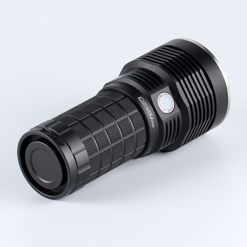 Convoy手电筒 4X18Aluminus SBT90.2,带温控充电口18650 射程1122 - 图0