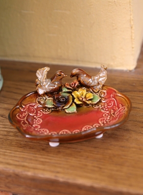 摆件欧式风陶瓷红色烟灰缸