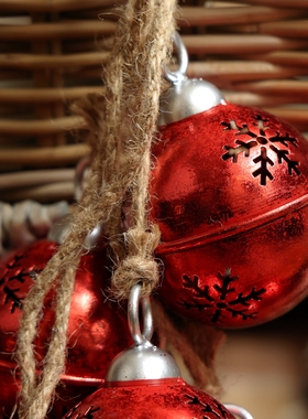 雪花镂空图案圣诞铃铛圣诞节装饰