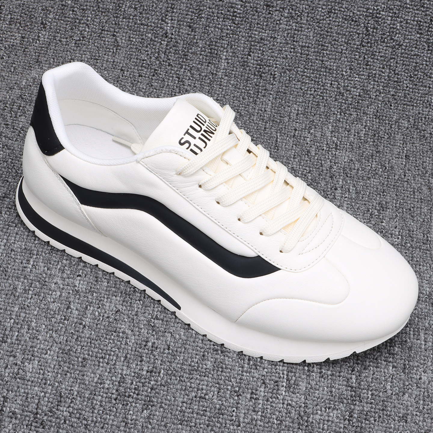 运动休闲鞋男款秋季新款厚底轻便男鞋真皮时尚透气小皮鞋百搭潮鞋,淘宝优惠券,粉丝福利购,淘宝优惠卷