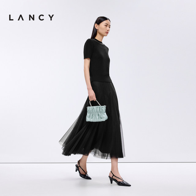 Langzi 2025 spring new style French style short-sleeved sweater bright diamond black round neck T-shirt top for women