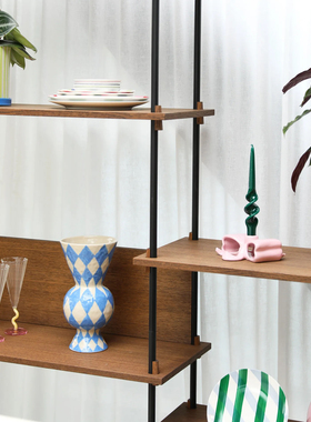 FQR LIVING荷兰&klevering设计家居手工制作绘画陶器蓝色菱形花瓶