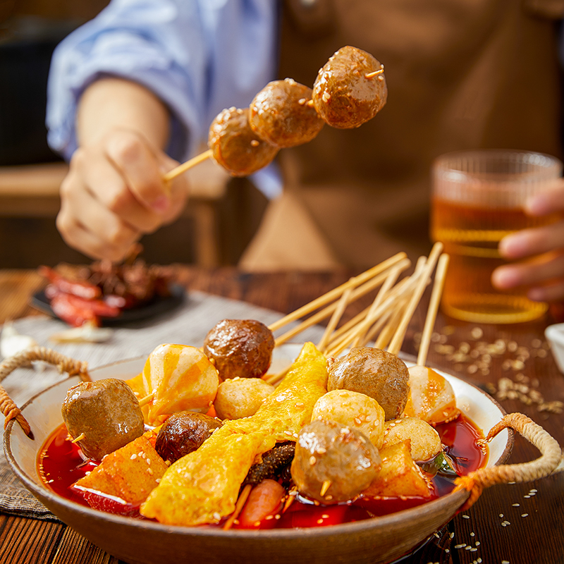 安井火锅丸子组合麻辣烫配菜撒尿牛肉丸鱼豆腐虾滑鱼籽包烧烤食材 - 图0