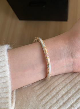 燕归蝶万枝国风足银轻奢手镯女