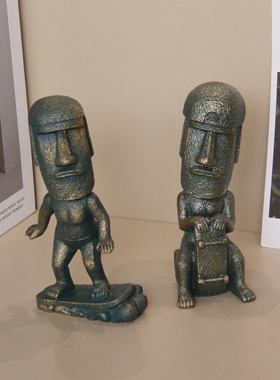 摩艾石像运动个性有趣小摆件潮玩盲盒桌面解压装饰品男生生日礼物