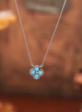 爆款蓝色幸运四叶草项链经典轻奢