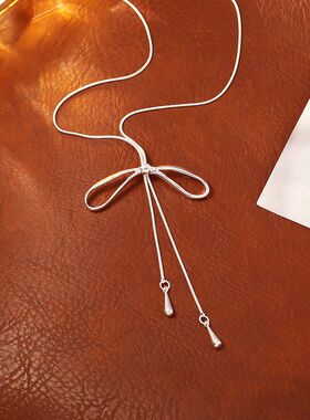 简约高级感蝴蝶结毛衣链可伸缩