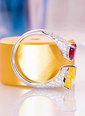 莫桑石红黄双宝石爱心开口戒指