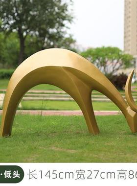 户外玻璃钢鹿雕塑售楼处小区草坪装饰景观小品仿不锈钢梅花鹿摆件