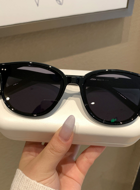 遮阳时尚复古高级感墨镜