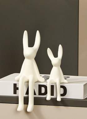 坐姿兔陶瓷装饰摆件可爱玄关