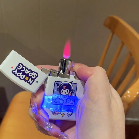 Flashing creative personalized windproof lighter