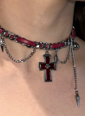 暗黑红十字架铆钉项链男女小众
