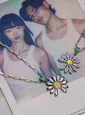 权志龙同款雏菊项链小众设计轻奢