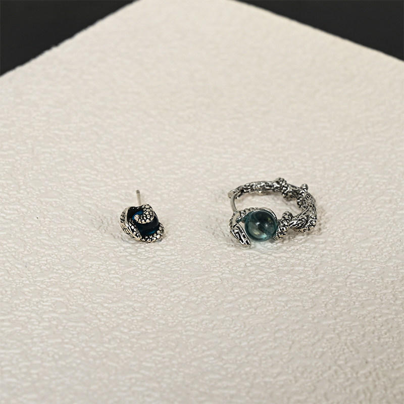 双耳洞的神!银蛇缠绕月光耳环女新款养耳洞耳钉耳扣朋克耳骨钉,淘宝优惠券,粉丝福利购,淘宝优惠卷