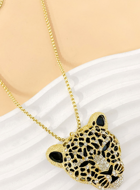 欧美跨境货源满钻老虎头豹子头吊坠项链长款颈部饰品女毛衣链小众