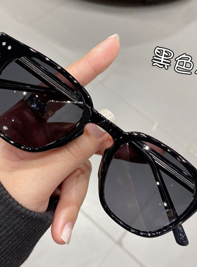 防紫外线强光小情侣款方形墨镜