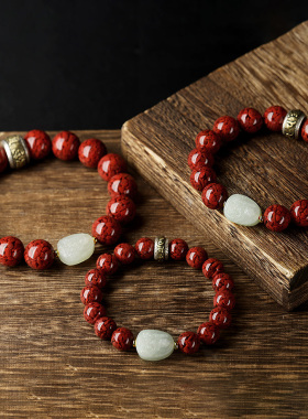 鸿雪男女晶体朱砂和田玉本命佛