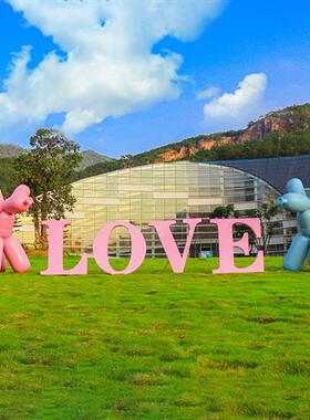 户外仿真气球爱心玻璃钢雕塑商场景区度假村民宿网红打卡拍照摆件