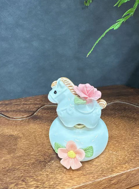 马上有钱花手工拈花生肖马陶瓷转转小摆件马年吉祥物新年礼品