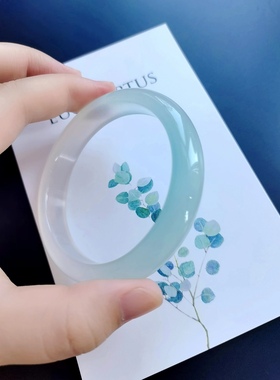 奶蓝冰种玛瑙玉髓手镯顺丰发货