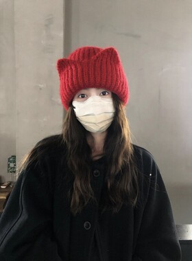 红色猫耳护耳保暖冷帽显脸小