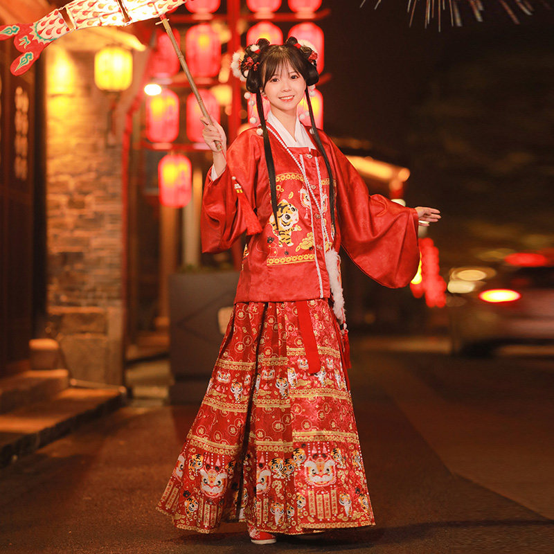 玫布琳原创虎虎矜冬季汉服马面裙 玫布琳汉服