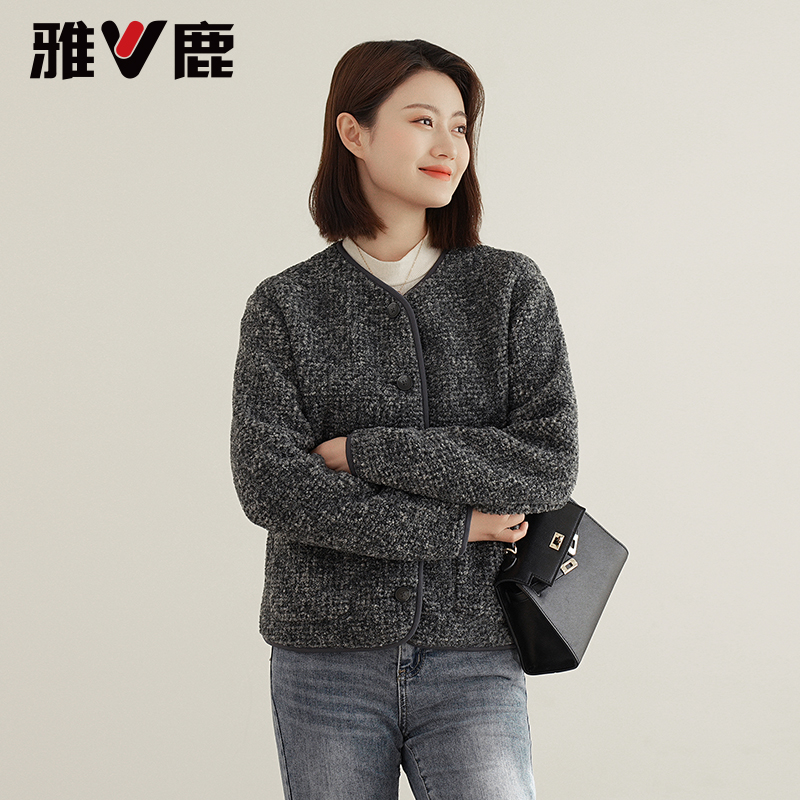雅鹿短款小香风摇粒绒外套时尚小个子洋气