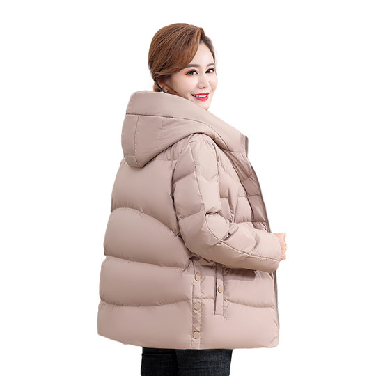 雅鹿旗舰店妈妈装羽绒服女冬季2025新款中老年宽松短款保暖厚外套