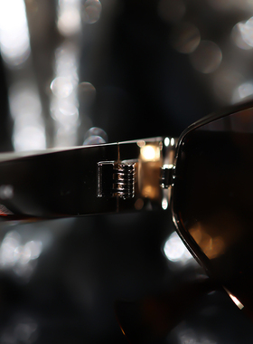 脱壳眼镜德州巴黎达妹大框法式松弛感防紫外线慵懒风太阳镜