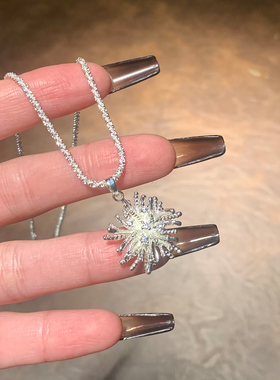 SHOWDIGU简约细闪烟花项链