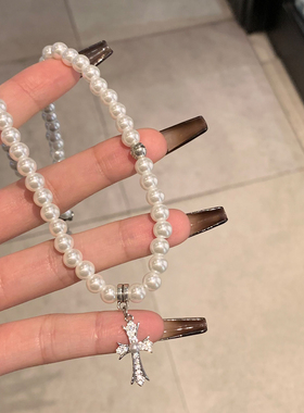 SHOWDIGU气质闪钻十字架珍珠项链