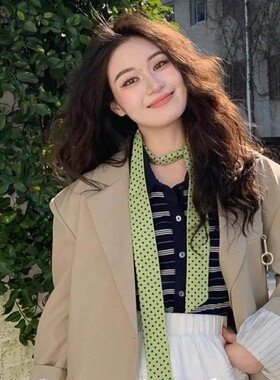 绿色长条小波点丝巾女