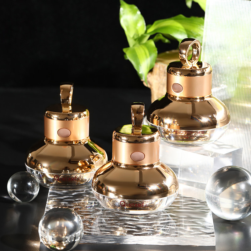 亲她美蜂蜜滋润淡纹电动内导唇霜 亲她美唇膜