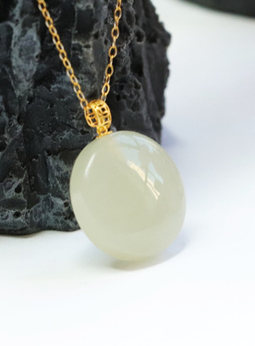 18k金镶天然和田玉吊坠圆无事牌珠宝新中式民族风平安牌挂件饰品