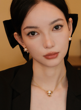 JOLIENANA/珍爱无束925银项链/天然淡水珍珠锆石花束/生日礼物