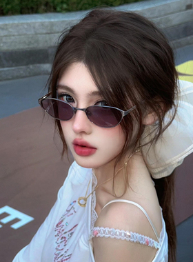 复古欧美金属老钱风墨镜女透明紫色高级感方圆脸显瘦猫眼太阳镜潮