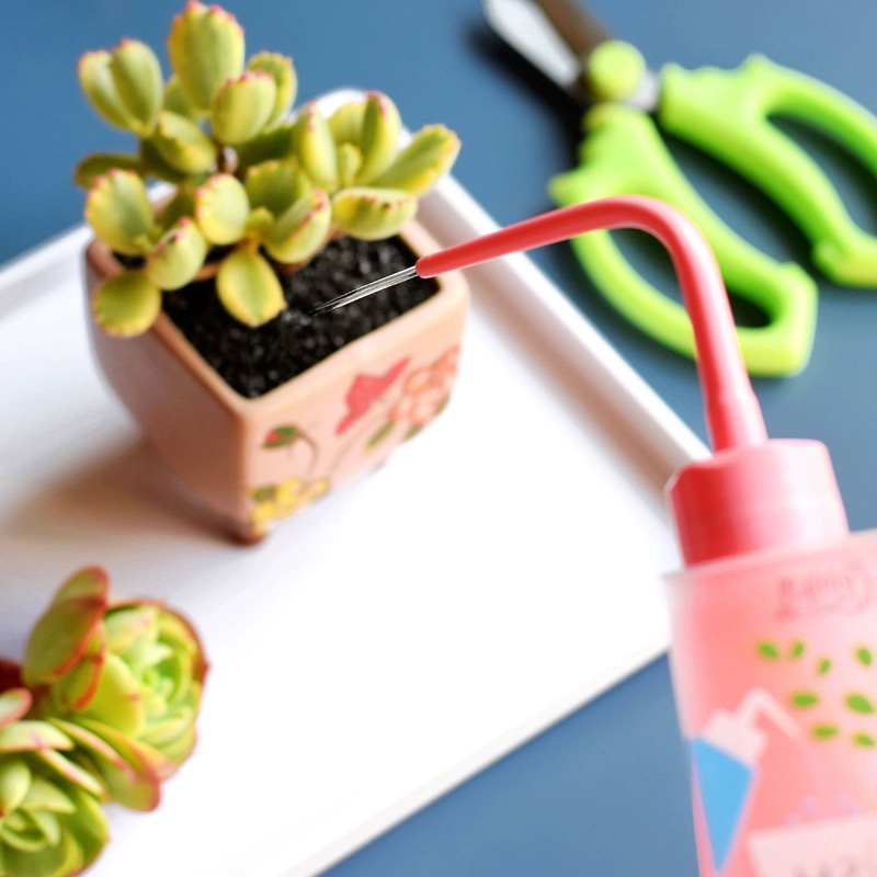 园艺浇水喷壶多肉浇水神器专用尖嘴弯嘴挤压式滴水壶日式小浇水壶 - 图0